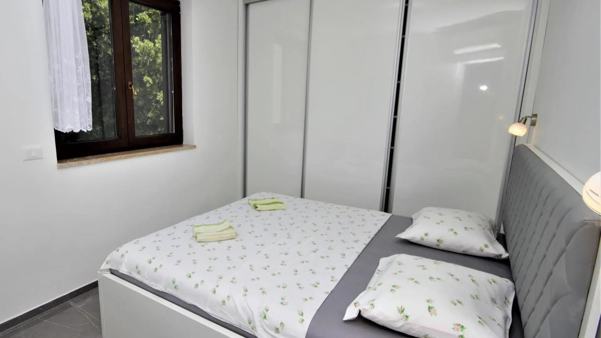 Apartments Smitran Banjole