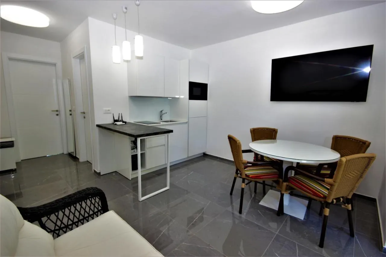 Apartments Smitran Banjole
