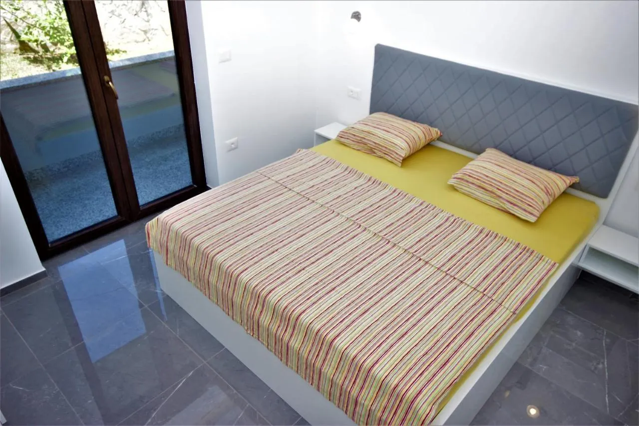 Apartments Smitran Banjole