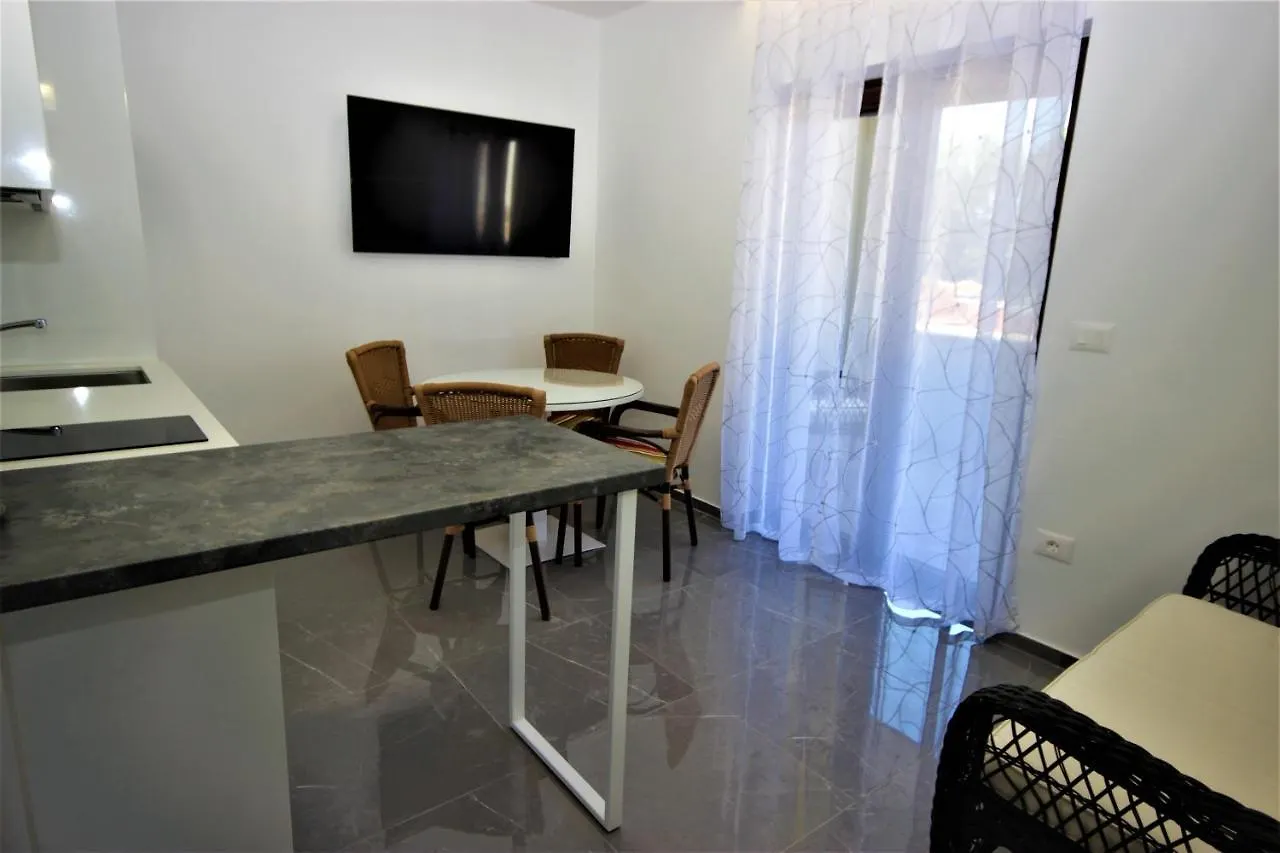 Apartments Smitran Banjole